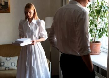 Свёкор пообещал нашу квартиру родственникам