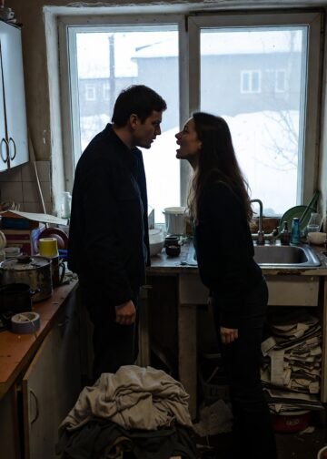 Муж хотел заселить брата в мою квартиру по просьбе мамы — я поставила услови