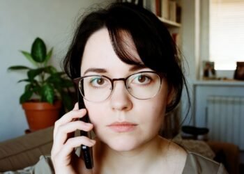 Я не стала отдавать свои сбережения на свадьбу сестры — и впервые выбрала себя